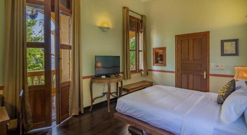 Le Relais De Chhlong Hotel Kratie Exterior photo