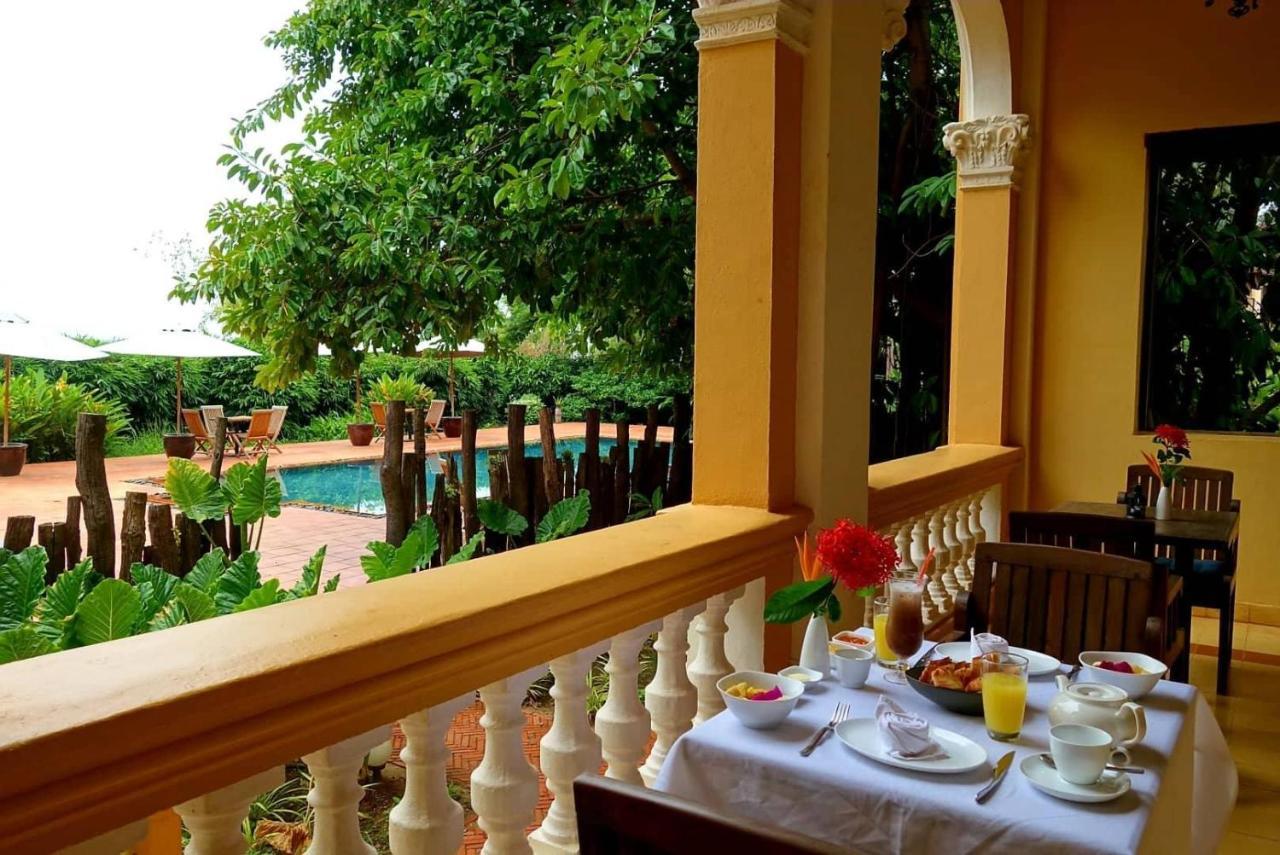 Le Relais De Chhlong Hotel Kratie Exterior photo